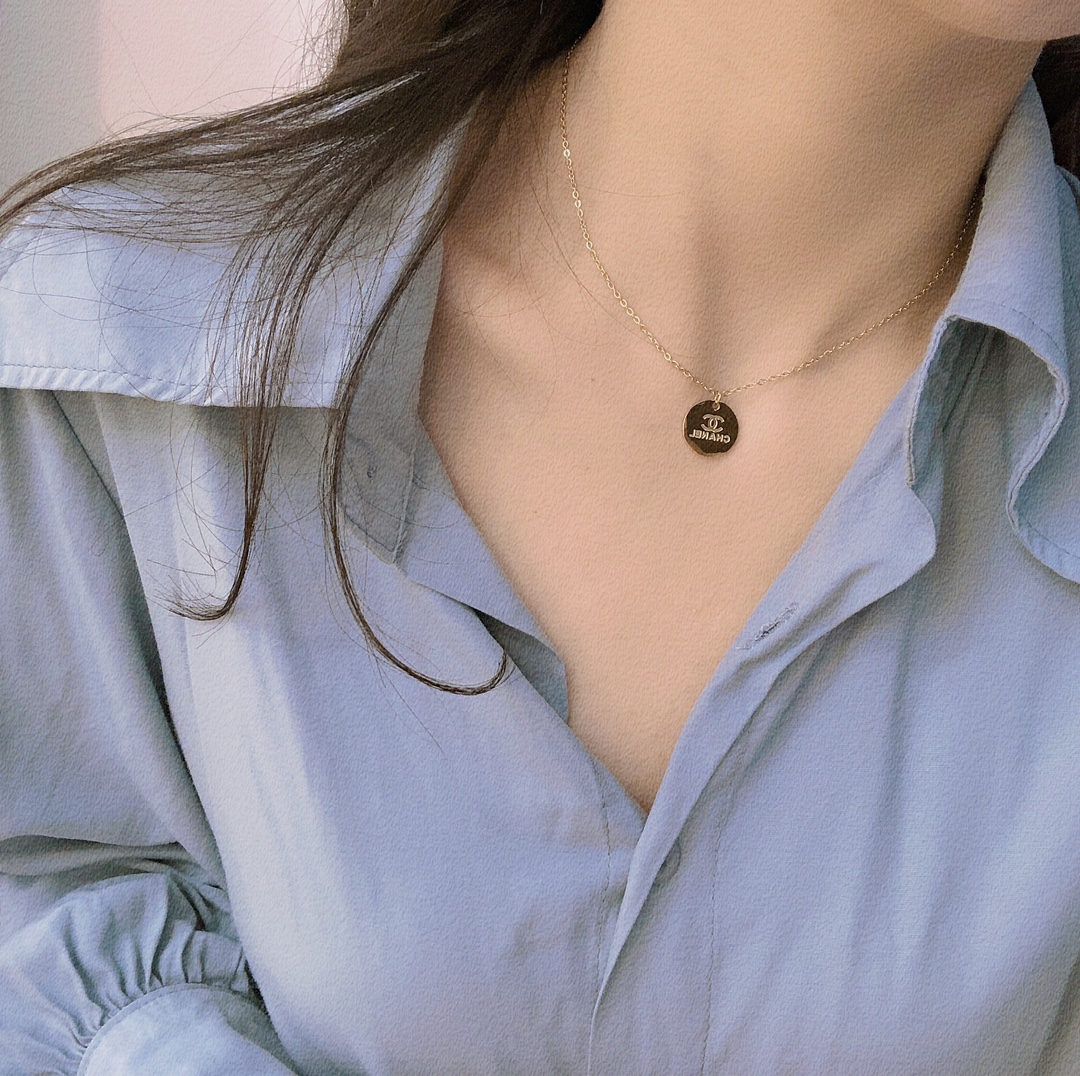 Replica CHANEL Necklace