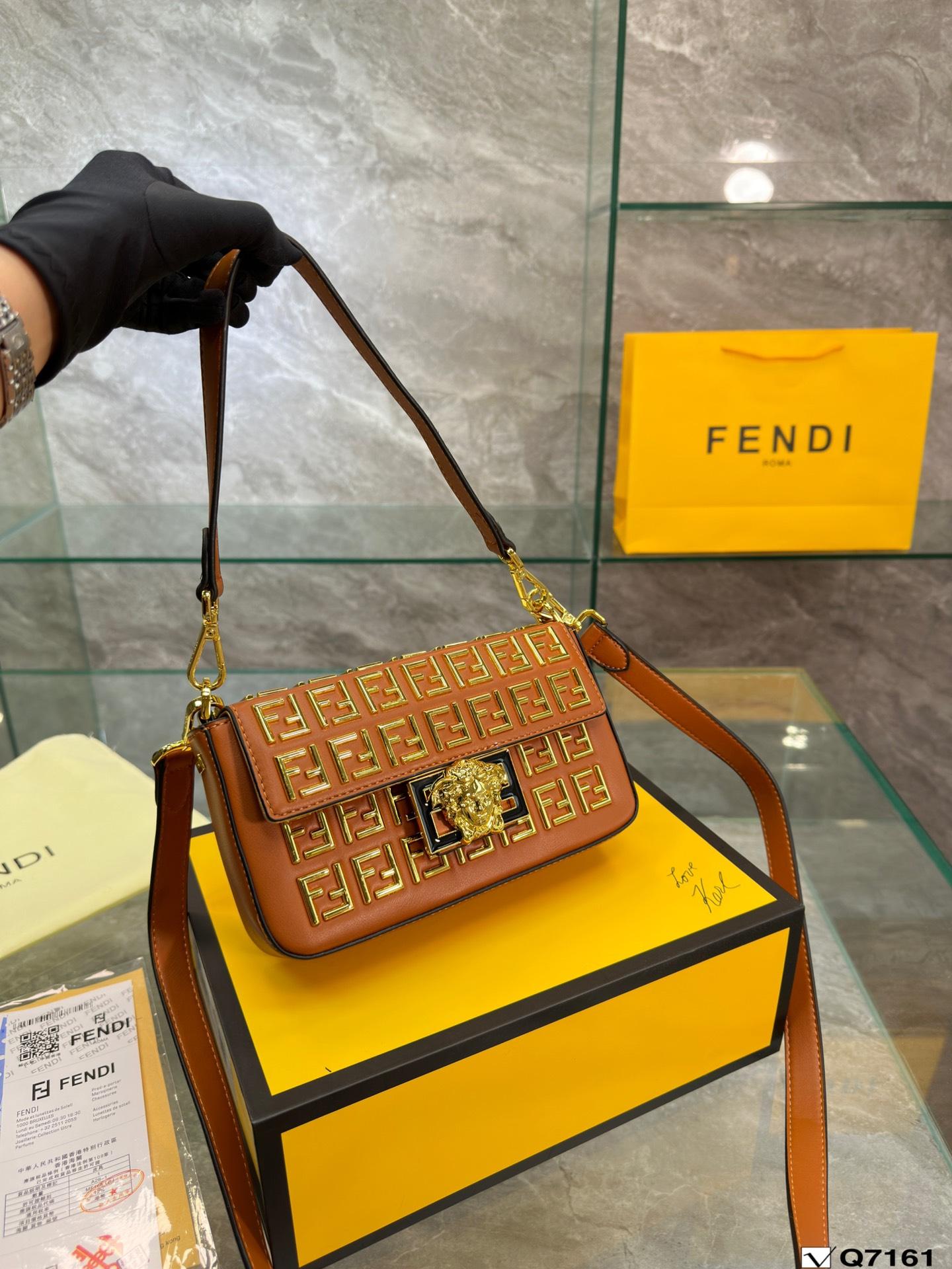 Replica Fendi Bag 22*13CM