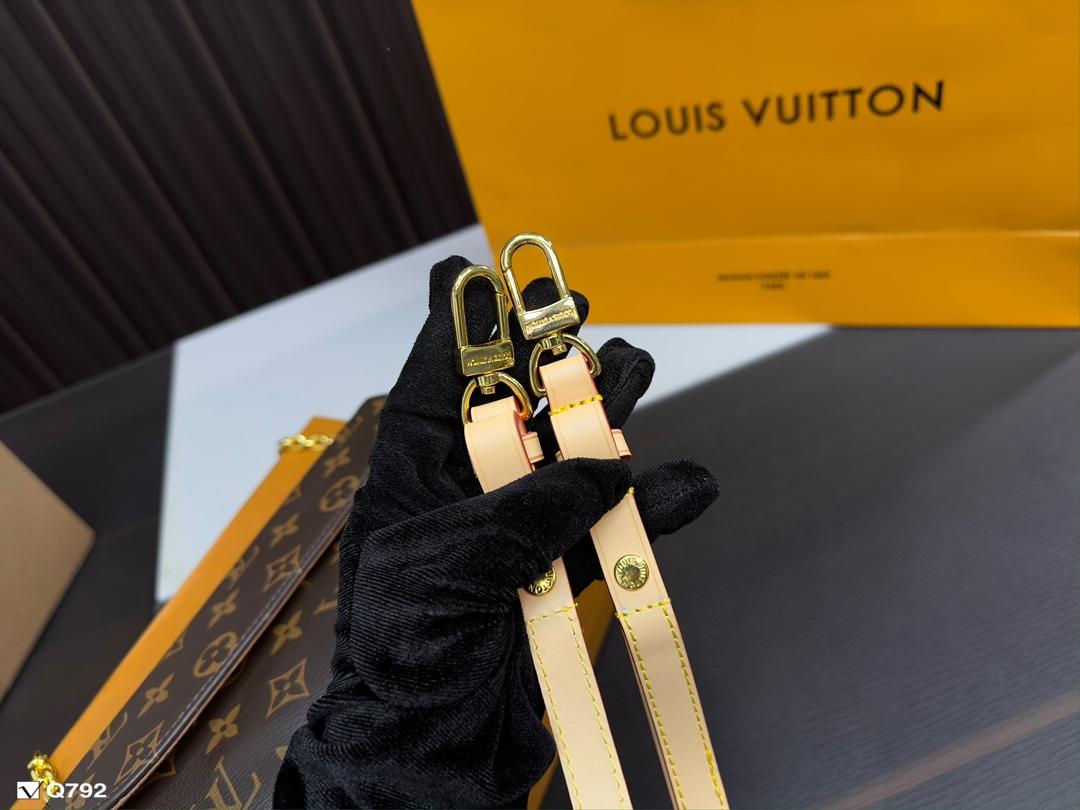 Replica Louis Vuitton Bag 11*21CM