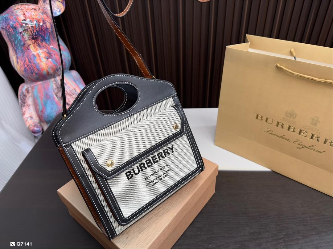Replica Burberry Bag 22*19CM