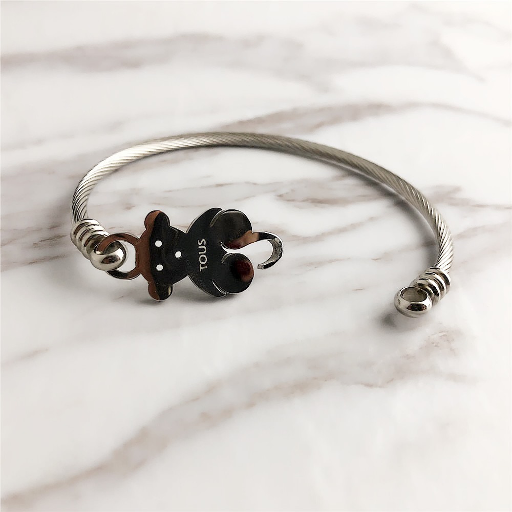 replica TOUE Bangle