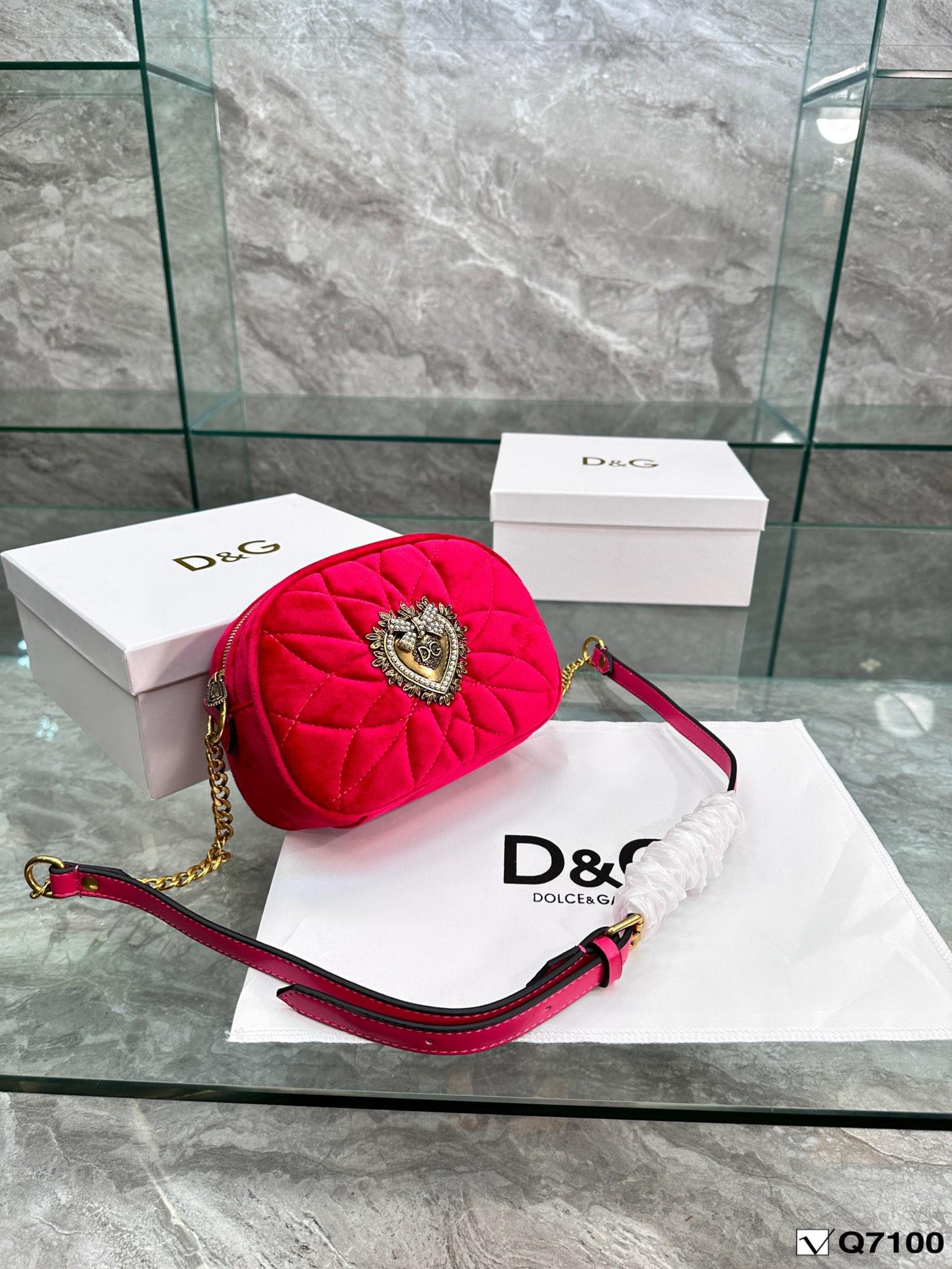 Replica Dolce Gabbana Bag 19CM