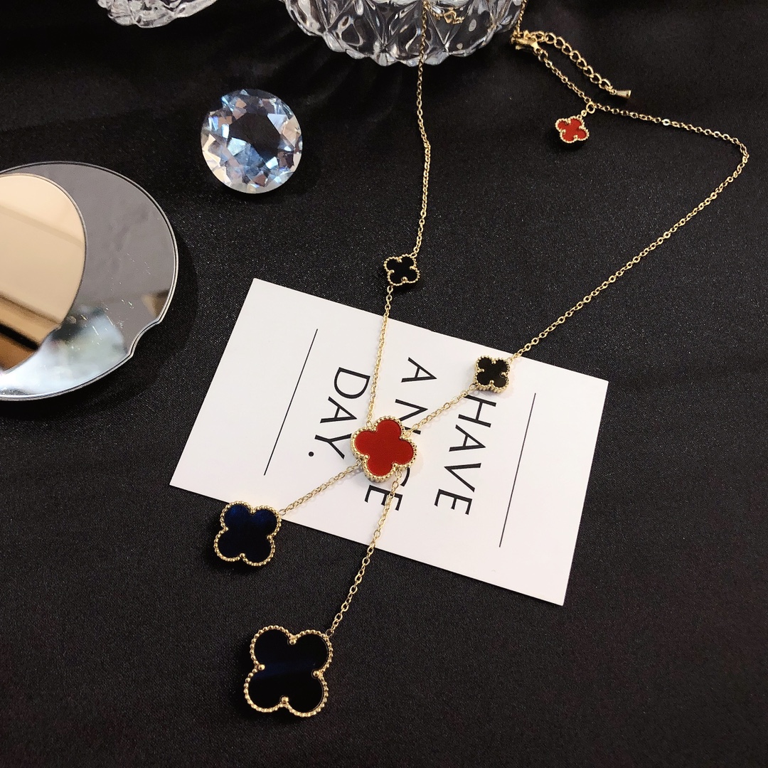 Replica VanCleef Arpels Necklace
