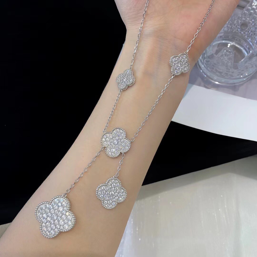 Replica VanCleef Arpels Necklace