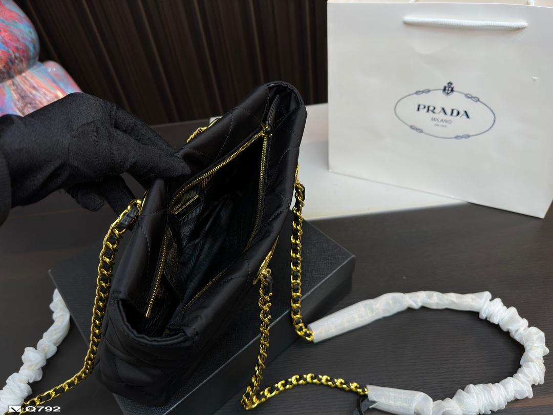 Replica Prada Bag 20*25CM