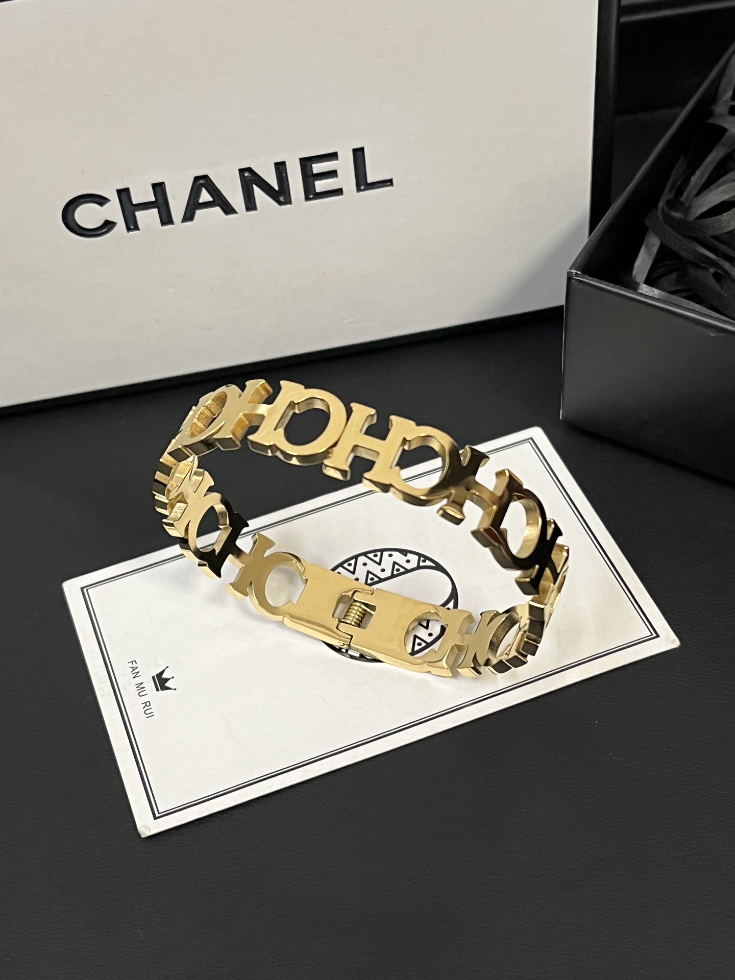 Replica CHANEL Bangle