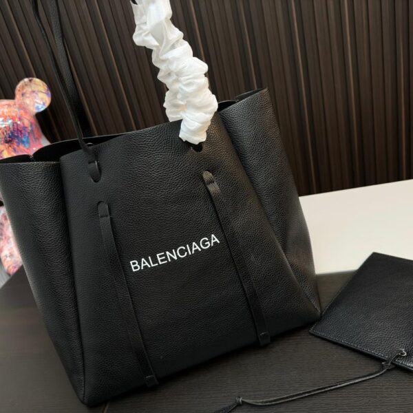 Replica Balenciaga Bag 36*35CM