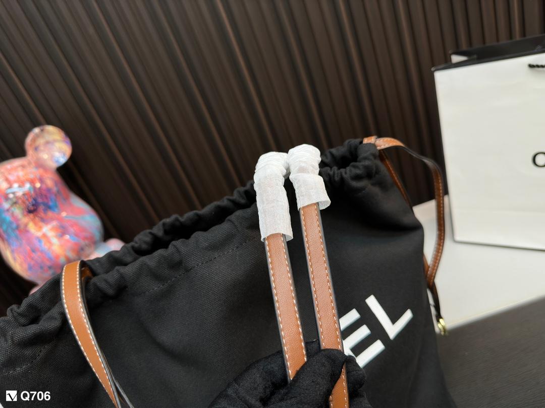 Replica Chanel Bag 33*38CM