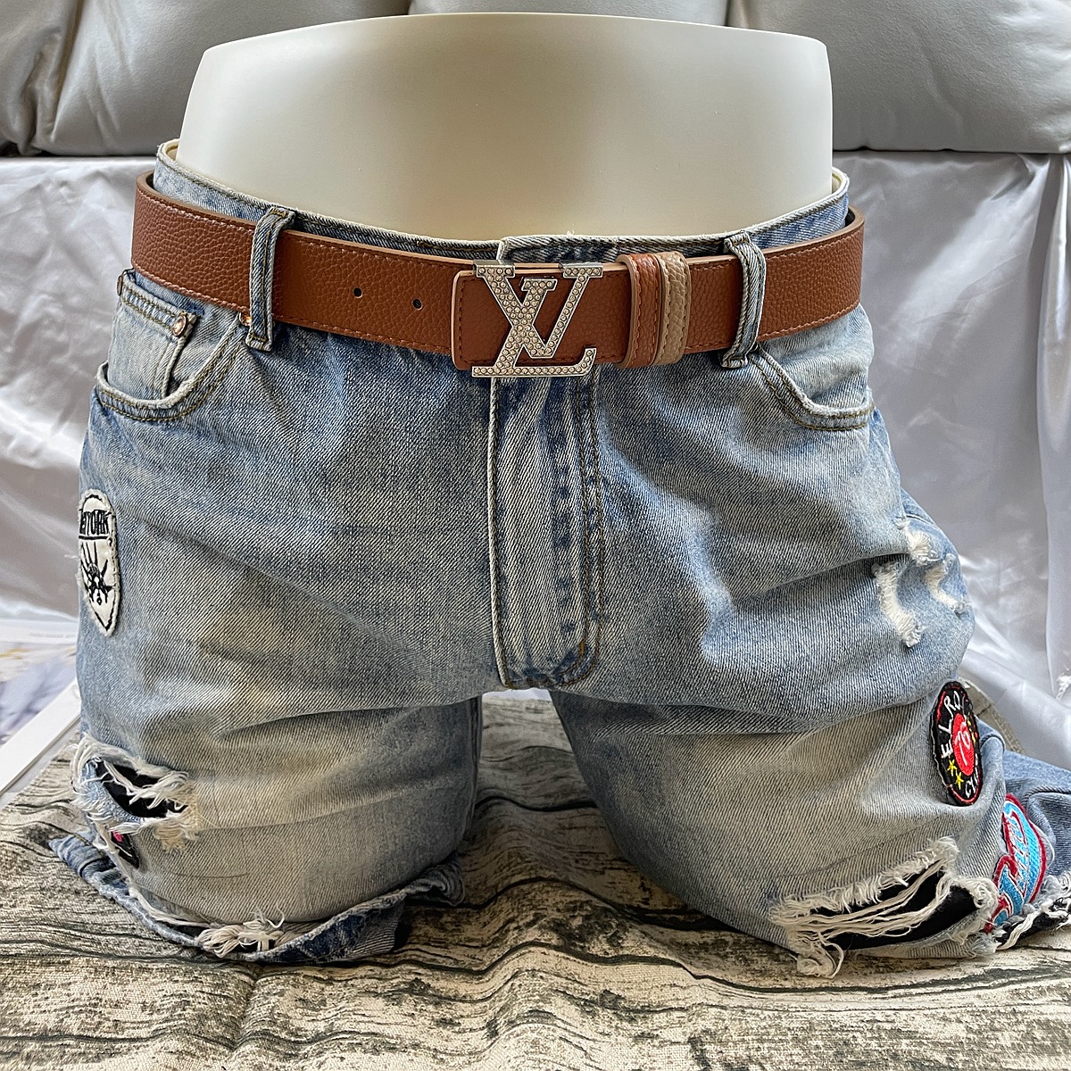 Replica LV belt