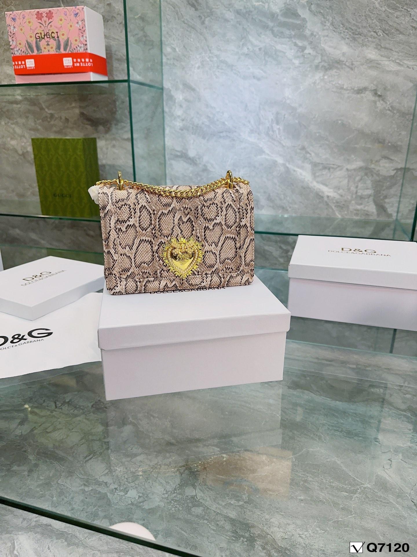 Replica Dolce Gabbana Bag 22*16CM