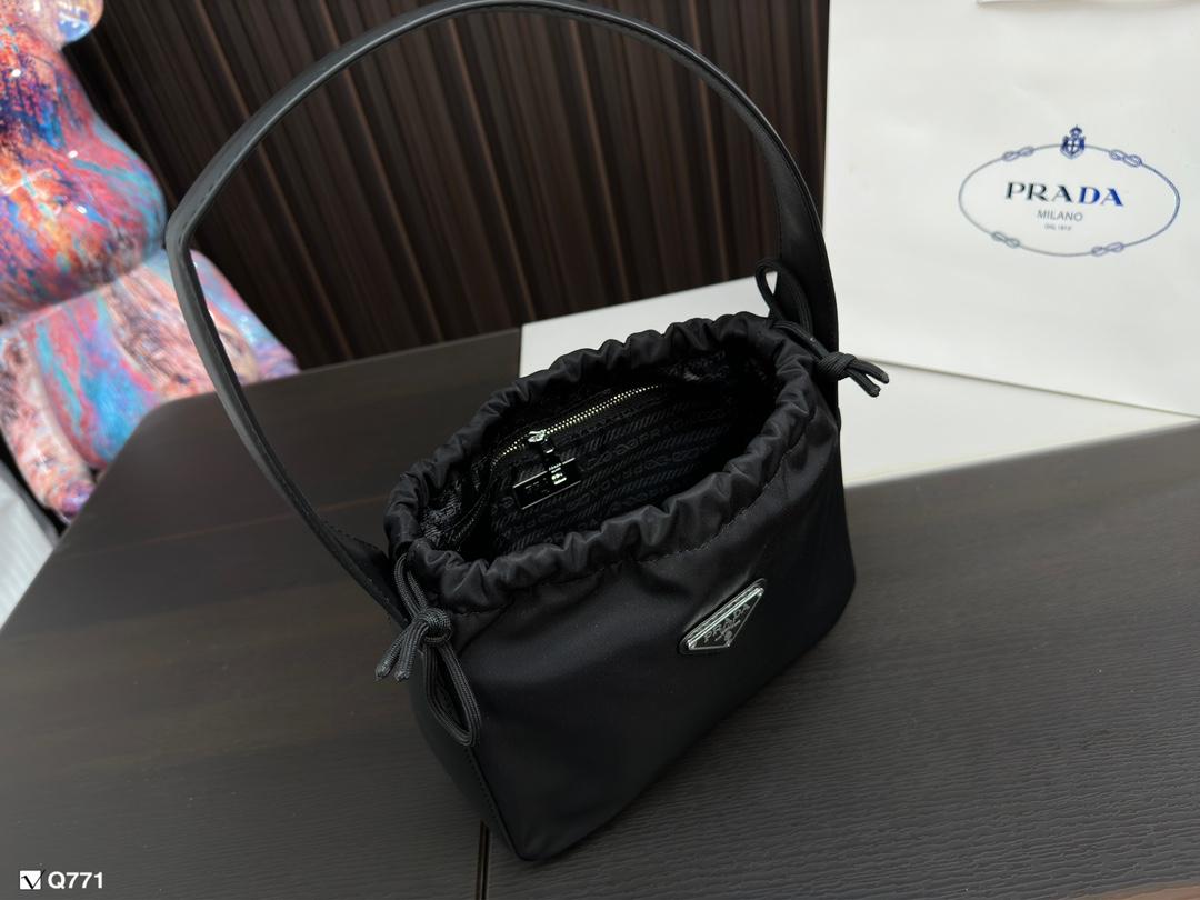 Replica Prada Bag 35*28CM/22*19CM