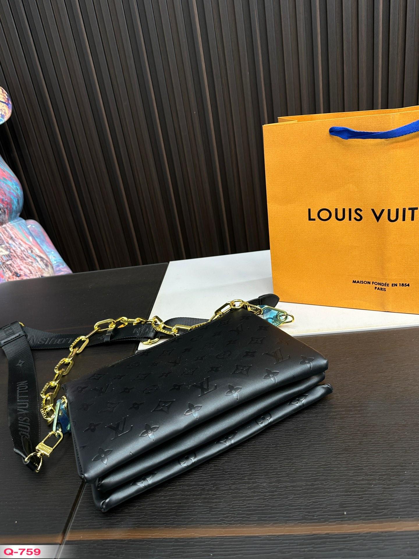 Replica Louis Vuitton Bag 27*20CM