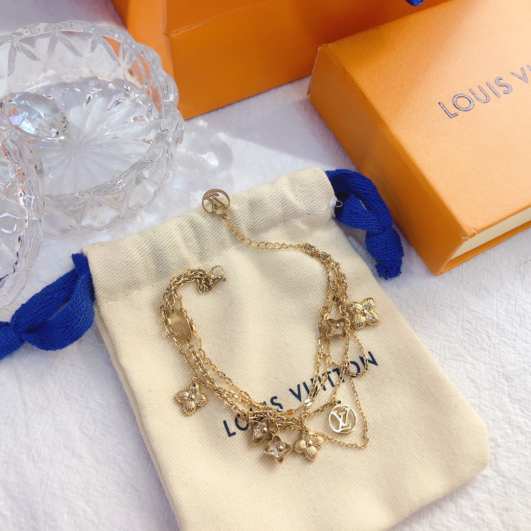 Replica LOUIS VUITTON Bracelet