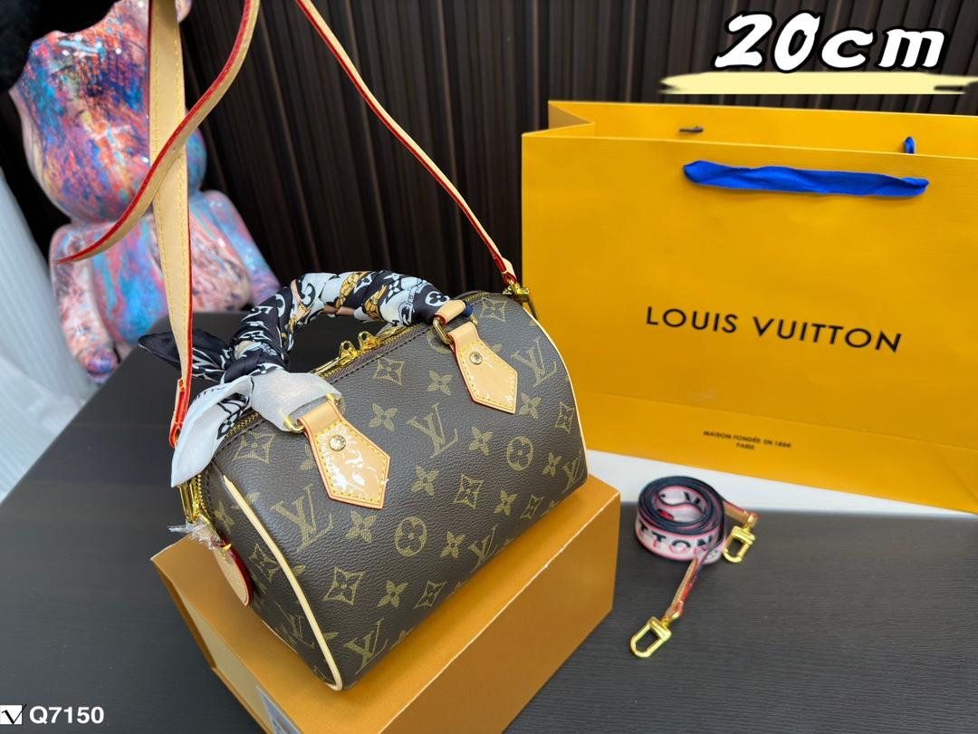 Replica Louis Vuitton Bag 13*CM
