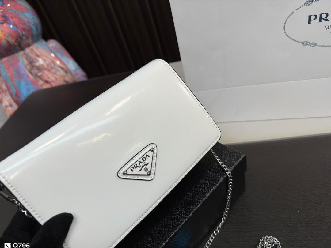 Replica Prada Bag 18*12CM