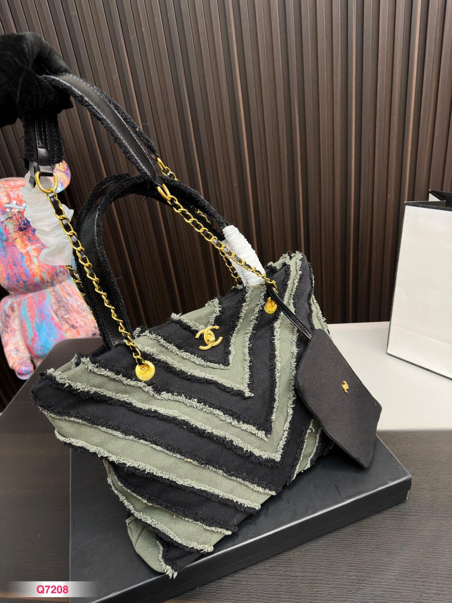 Replica Chanel Bag 36*28CM