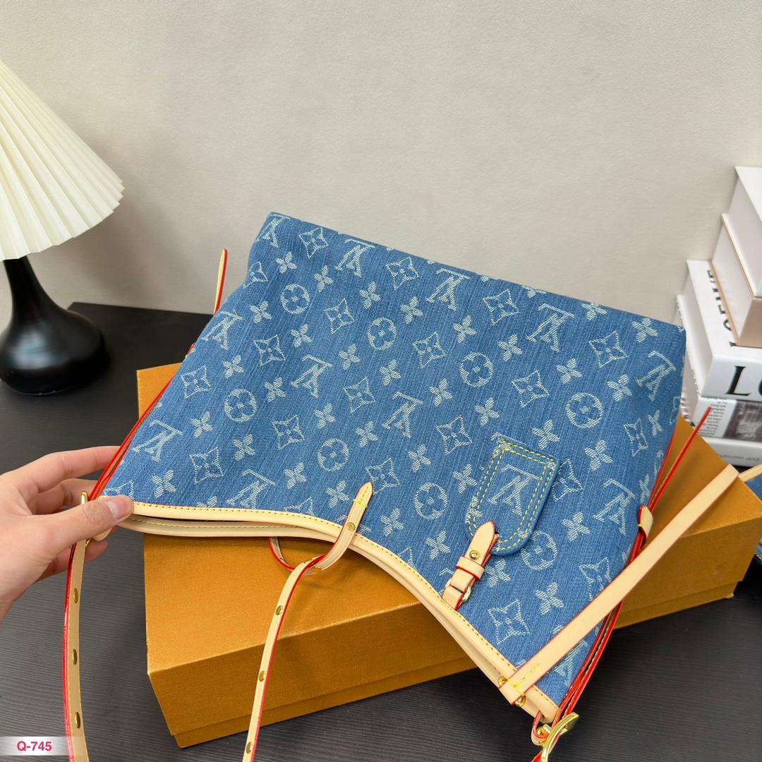 Replica Louis Vuitton Bag 30*21CM