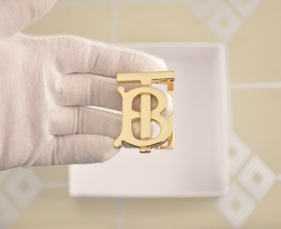 Replica BURBERRY belt