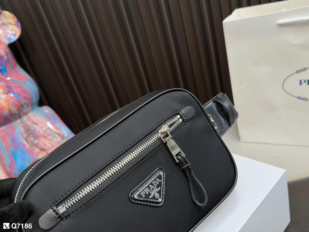 Replica Prada Bag 23*13CM