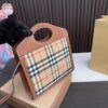Replica Burberry Bag 22*19CM