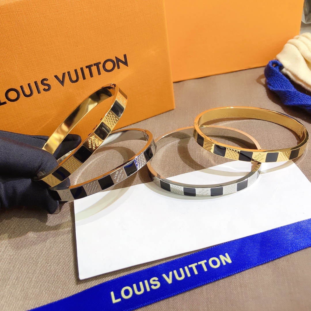 Replica LOUIS VUITTON Bangle
