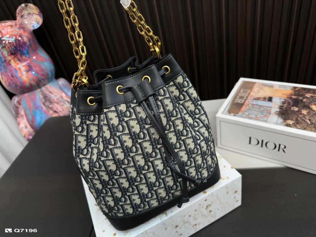 Replica Dior Bag  19*16CM/22*24CM