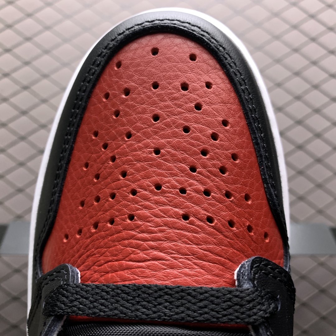 Replica Air Jordan Shoe Air Jordan 1 High Banned AJ1 555088-001 40-47.5