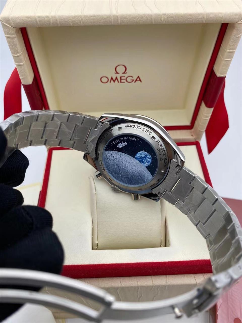 Replica OMEGA Speedmaster 904l Stainless Steel Quartzl Watch 44MM