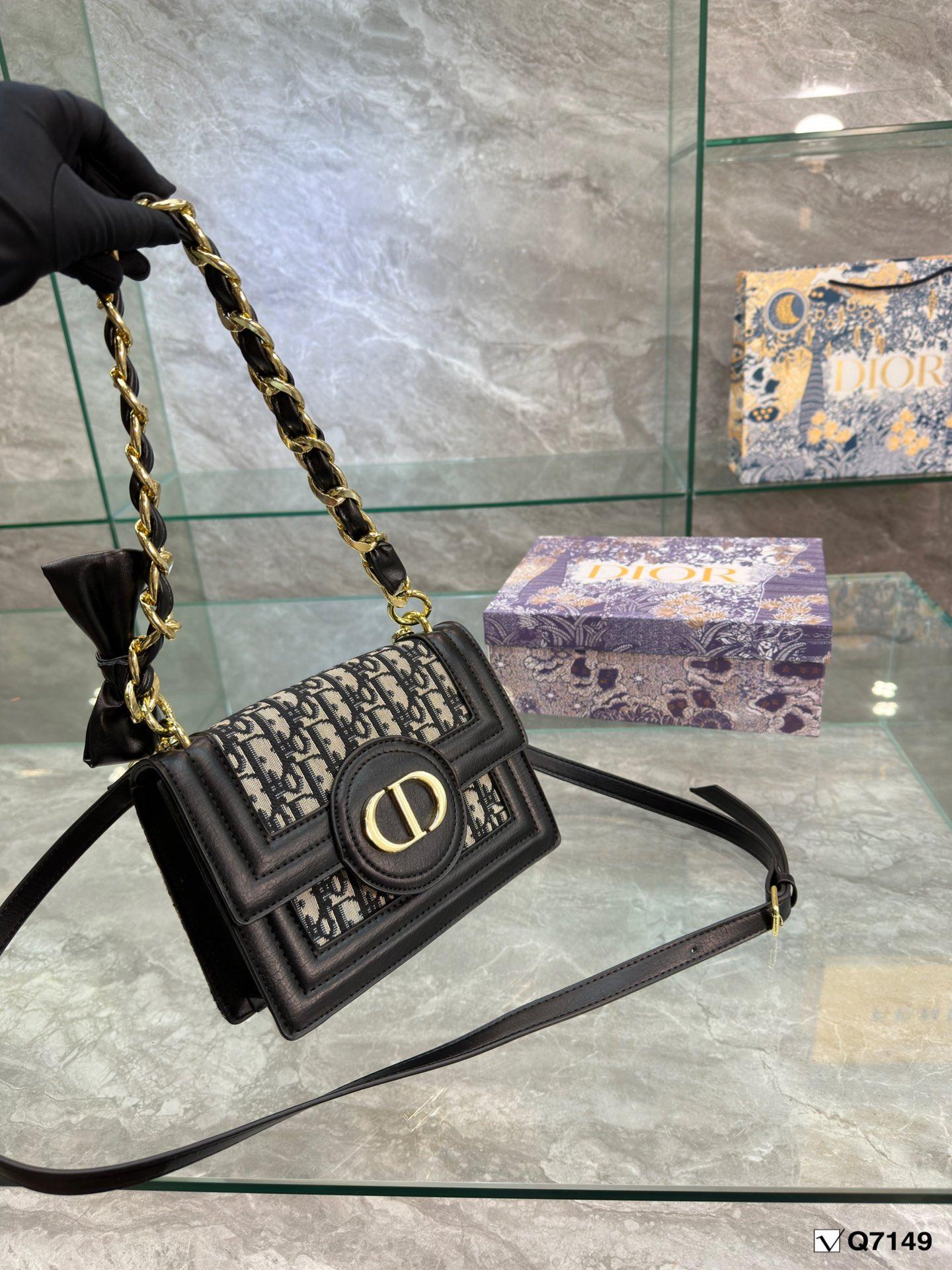 Replica Dior Bag 21*16CM