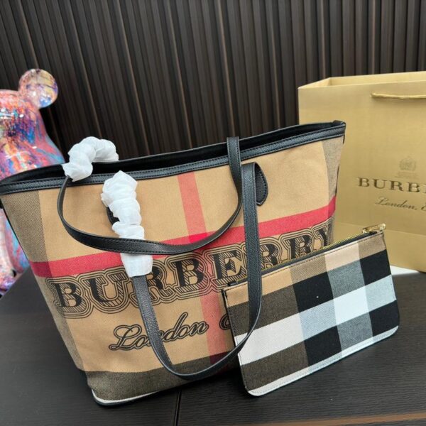 Replica Burberry Bag 31*29CM