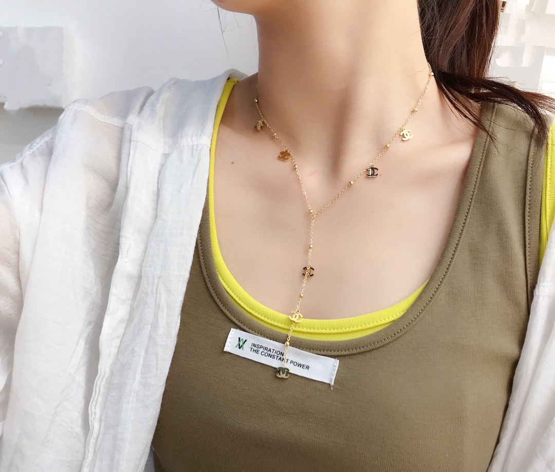 Replica CHANEL Necklace