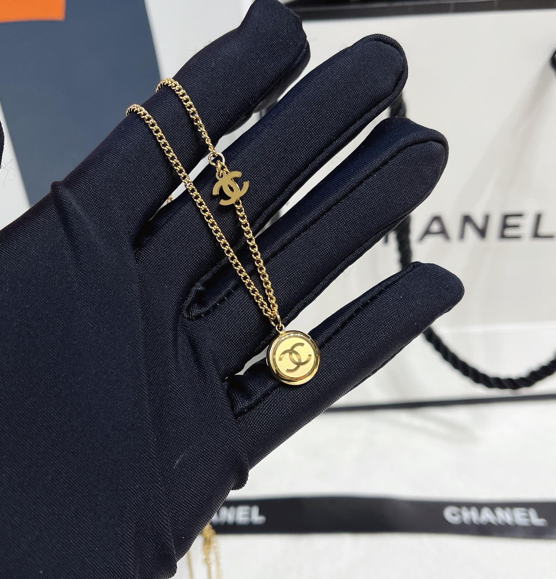 Replica CHANEL Necklace