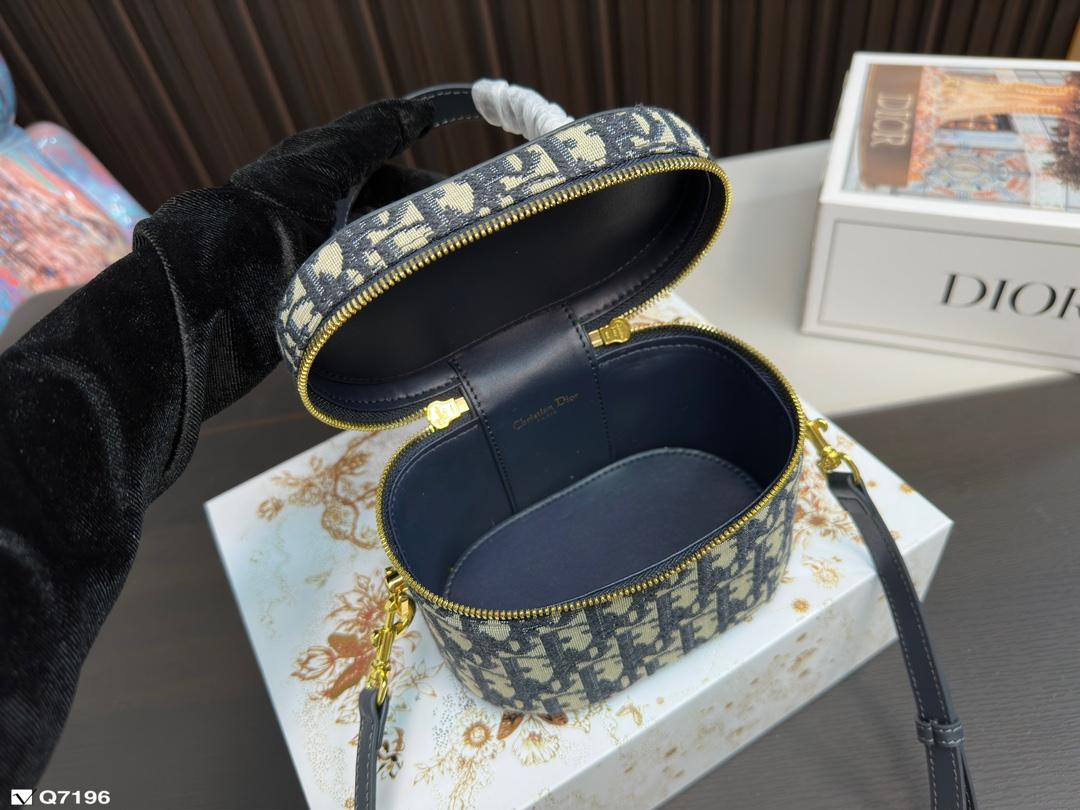 Replica Dior Bag 11*16CM
