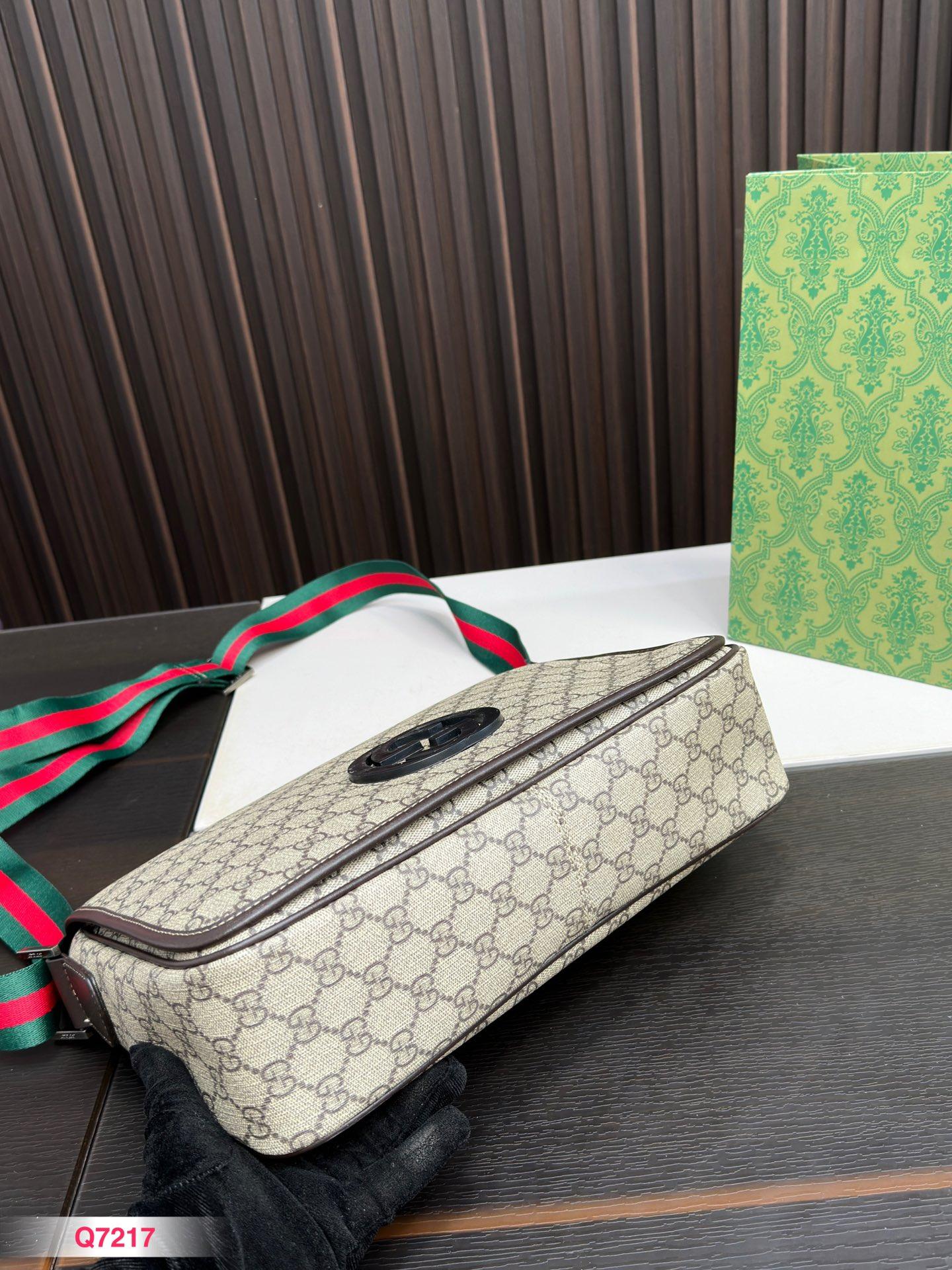 Replica Gucci Bag 23*32CM