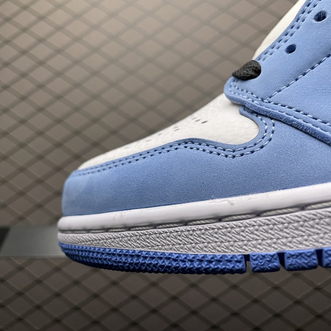 Replica Air Jordan Shoe Air Jordan 1 High University Blue 555088-134 _01830