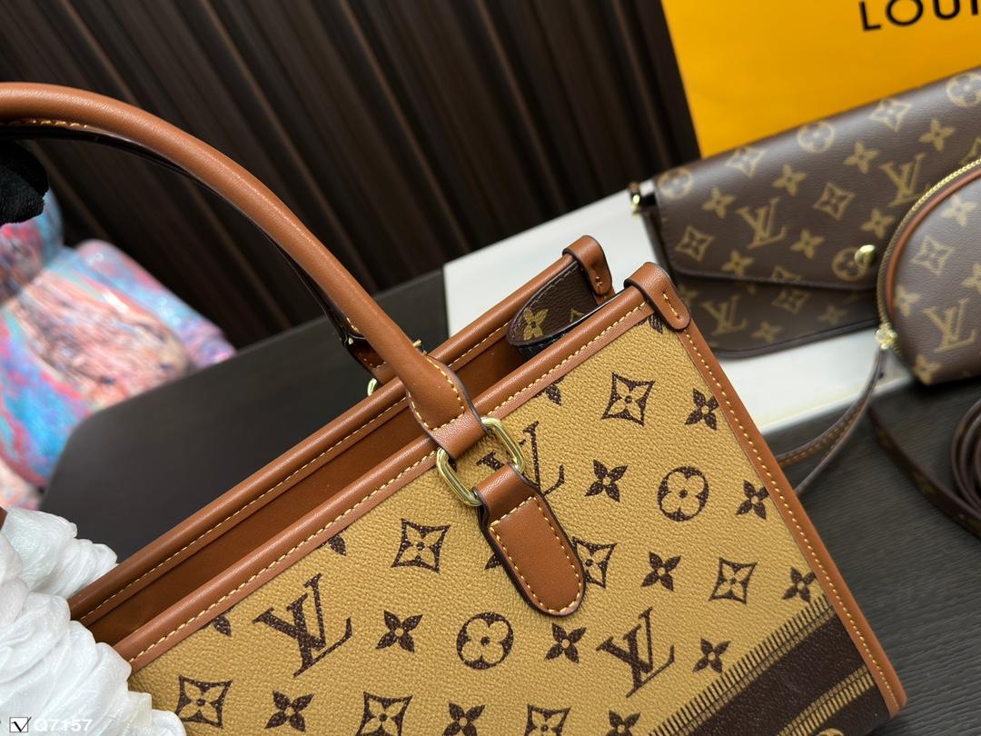 Replica Louis Vuitton Bag 22*31CM