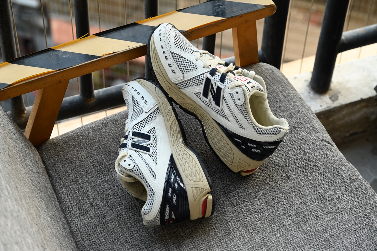 Replica New Balance Shoe New Balance 1906R M1906RR NEW BALANCE Greyish Red