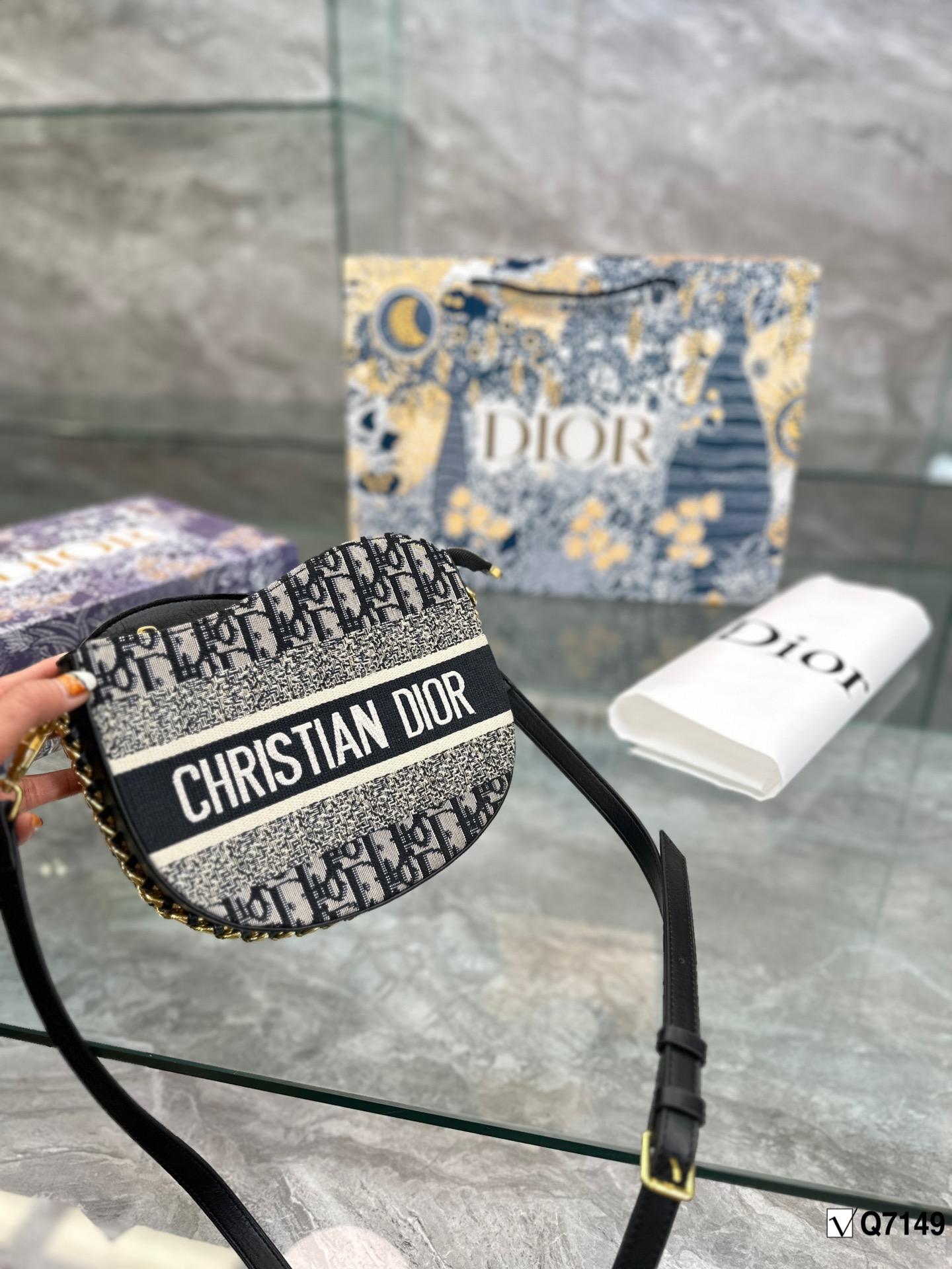 Replica Dior Bag 20*18CM