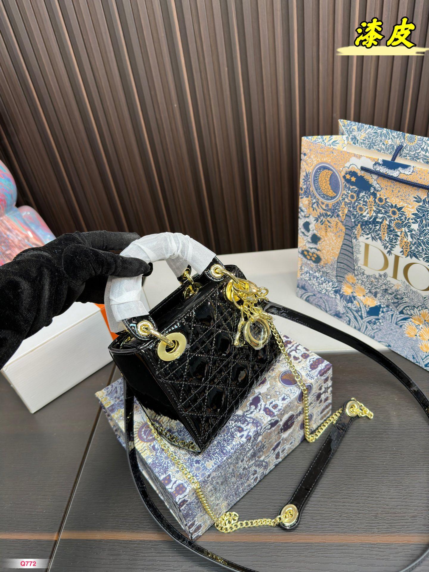 Replica Dior Bag 16*CM