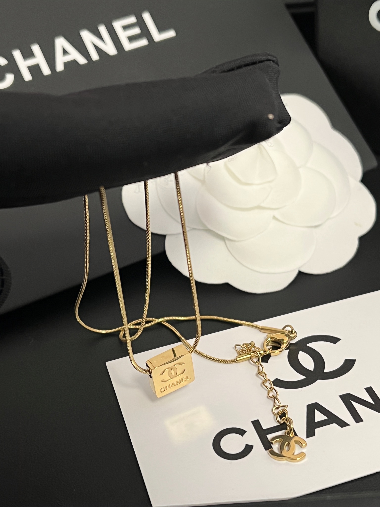 Replica CHANEL Necklace