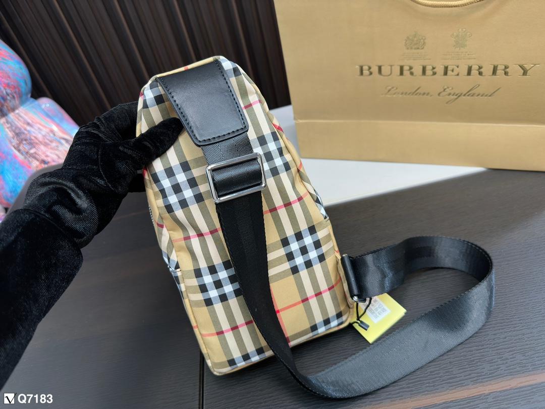 Replica Burberry Bag 15*30CM