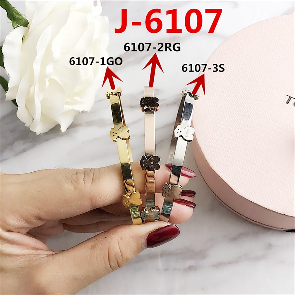 replica TOUE Bangle
