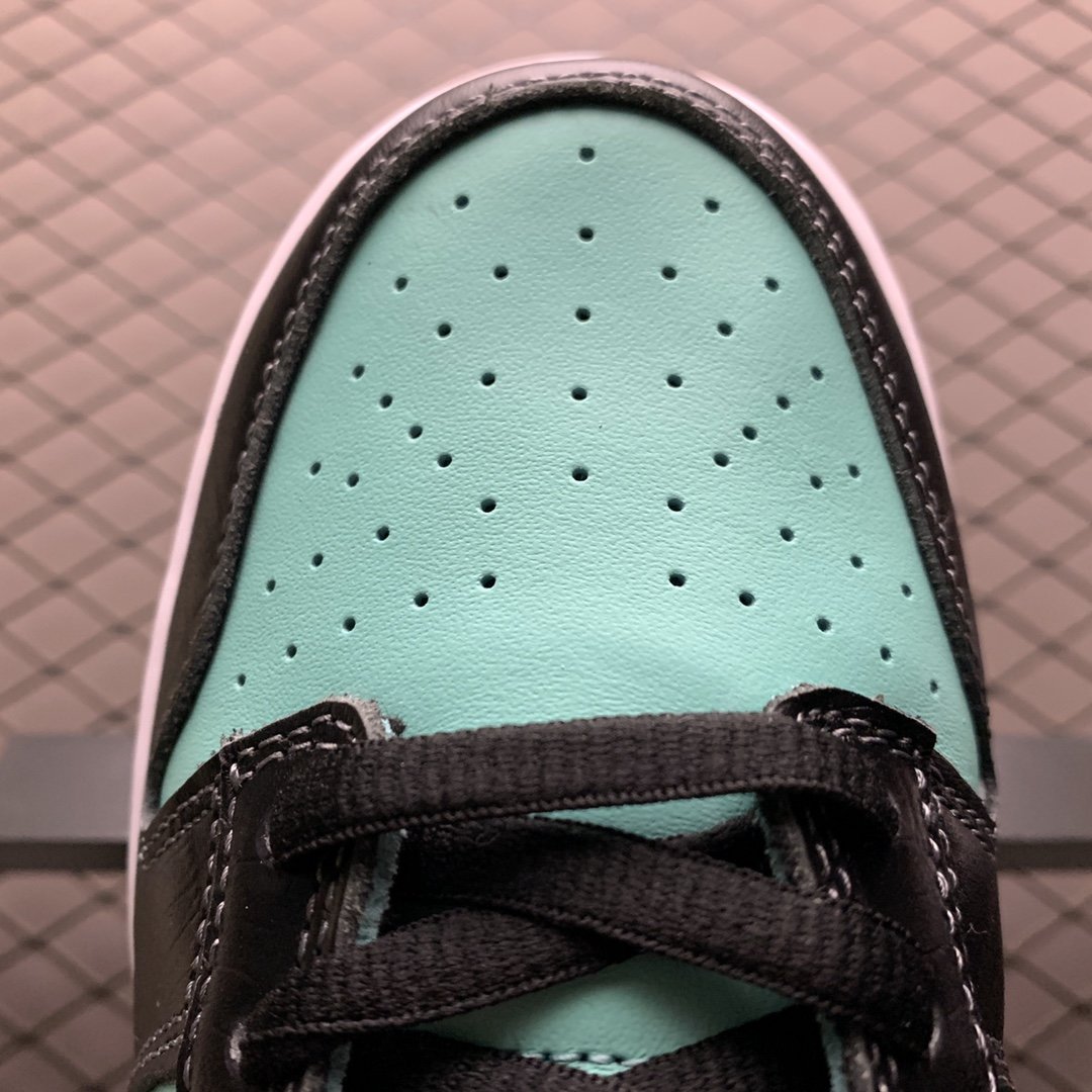 Replica Nike Dunk SB Shoe Diamond Supply Co. X Nike SB Dunk Low Pro Tiffany 304292-402 Siz