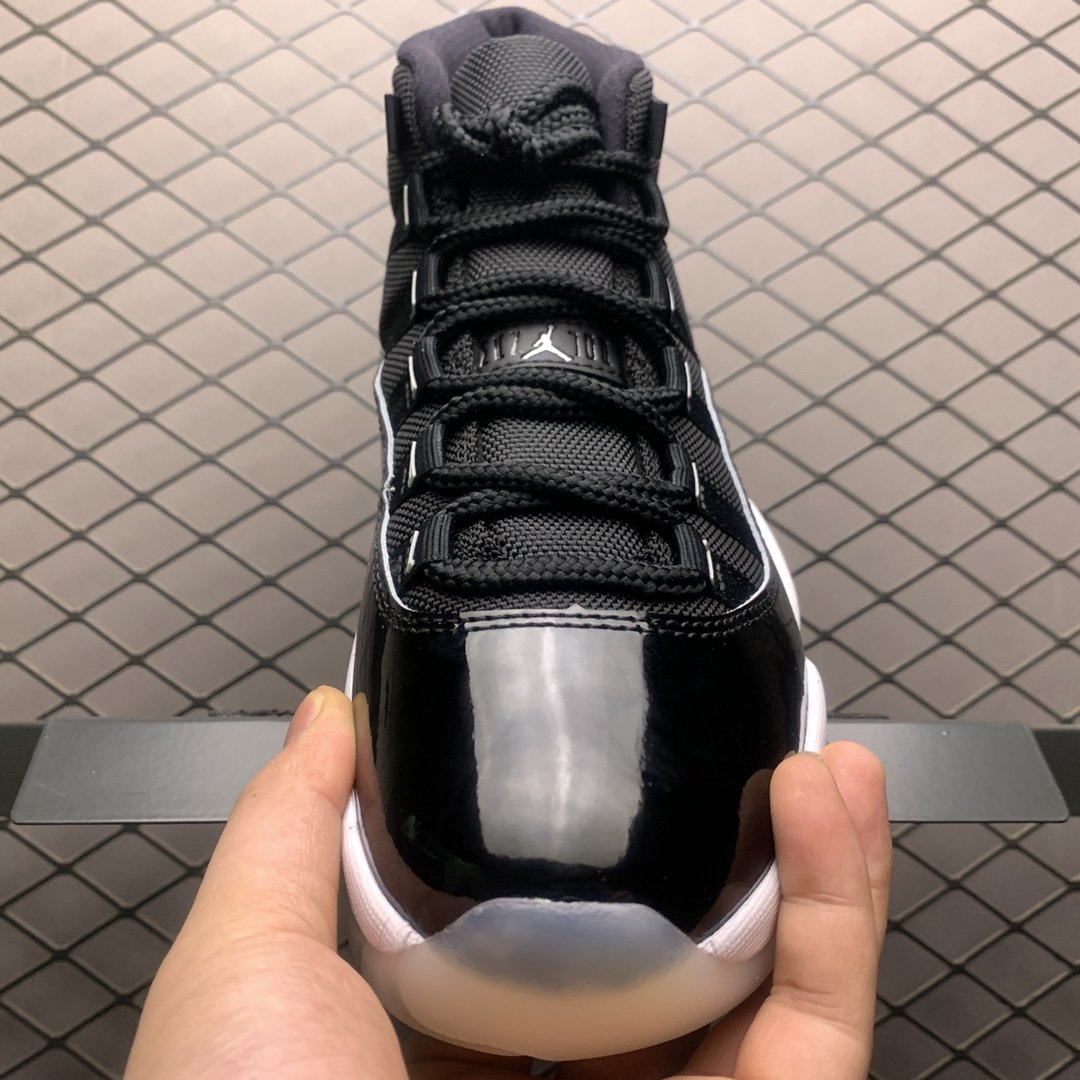 Replica Air Jordan Shoe Air Jordan 11 Silver Eyelets CT8012-011 36-47.5