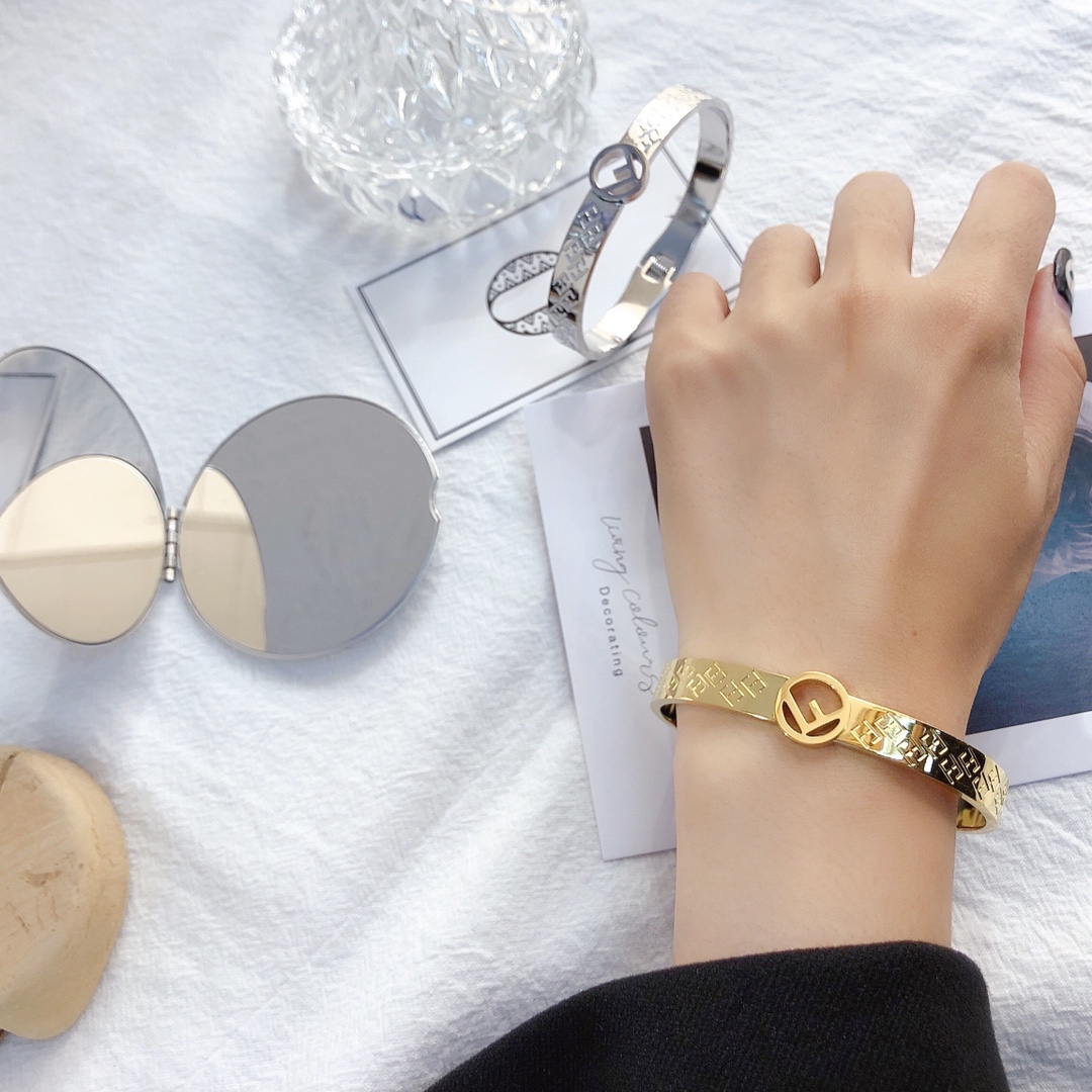 Replica FENDI Bangle