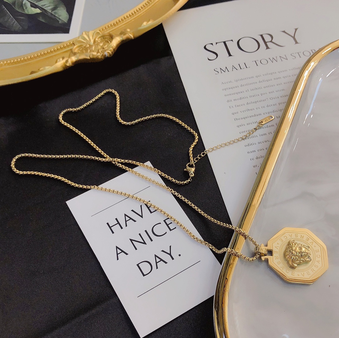 Replica VERSACE Necklace