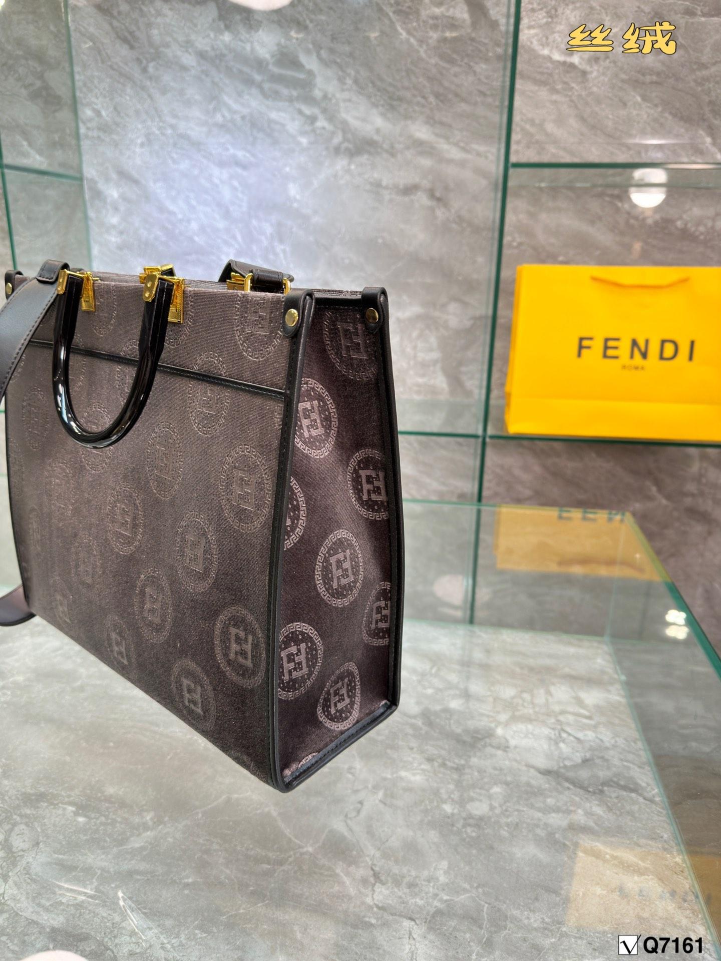 Replica Fendi Bag 35*30 CM