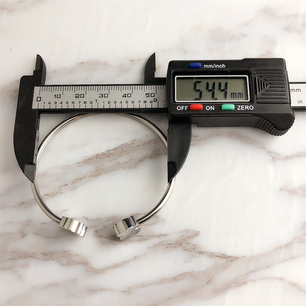 replica TOUE Bangle