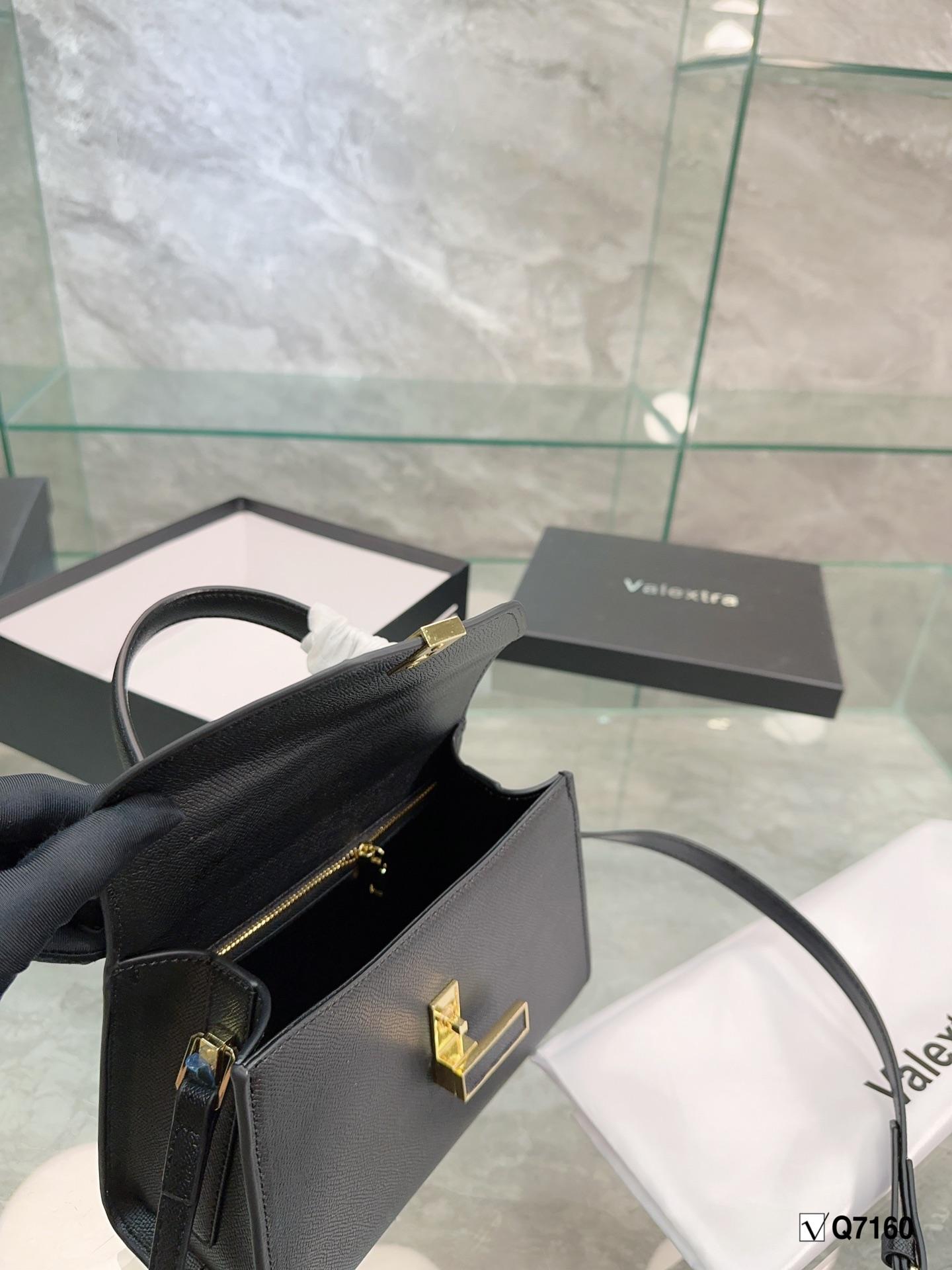 Replica Valentino Bag 22*16CM