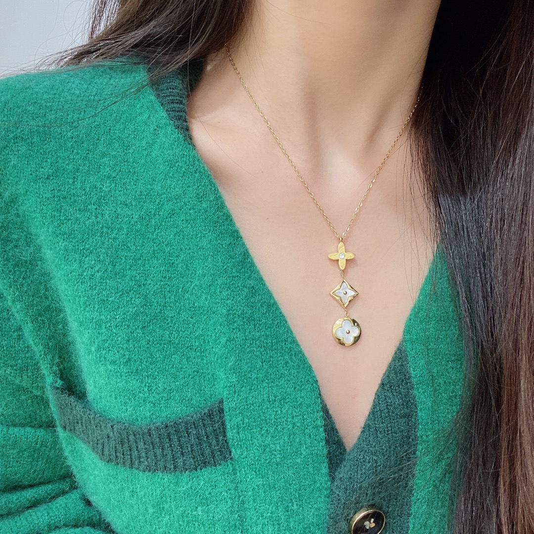 Replica LOUIS VUITTON Necklace